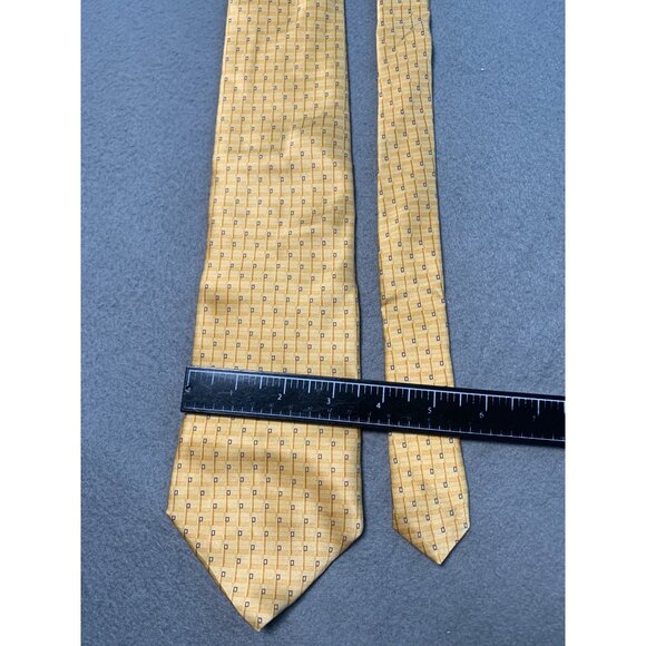 Stafford Mens Yellow Tie 100 Percent Imported Silk Geometric Pattern Necktie - Picture 2 of 5